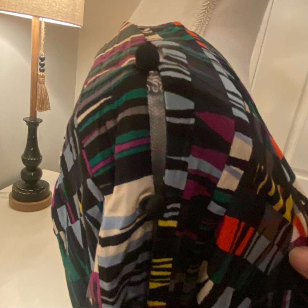 BCBGMaxAzria Multicolor Striped Top - Picture 8 of 9